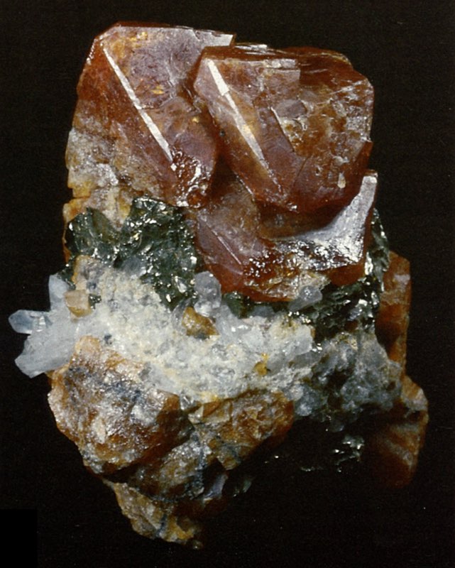 Scheelite specimen from the Garbutt shaft - Leadville