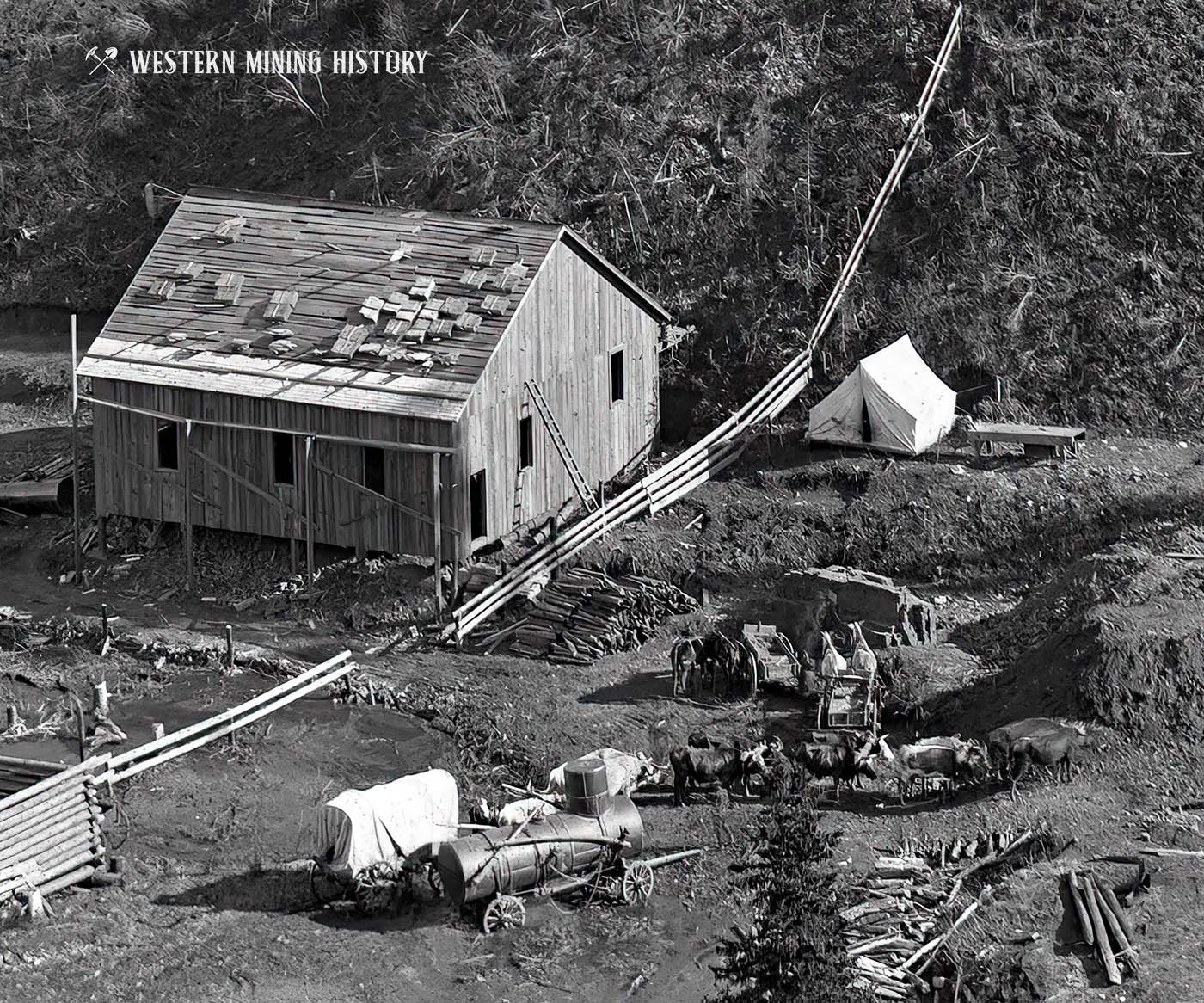 Close up view of the activity at the Father DeSmet and Alpha Mine 1877