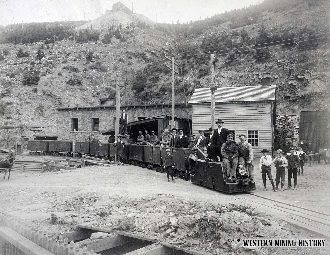 Bobtail tunnel at Black Hawk, Colorado ca. 1900