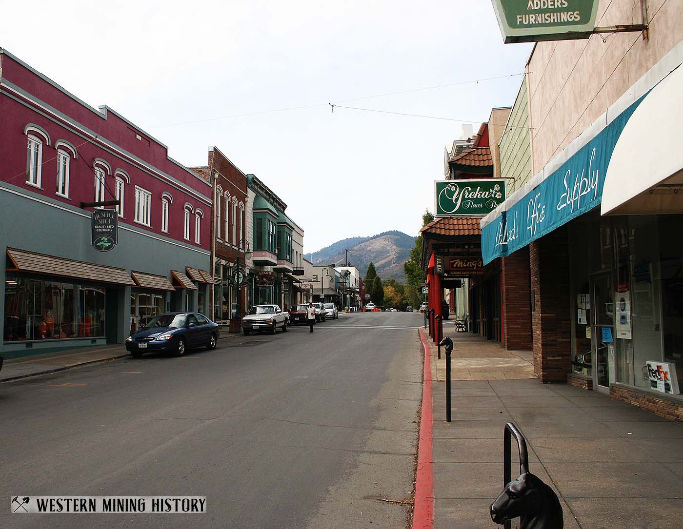 Modern view of downtown Yreka California