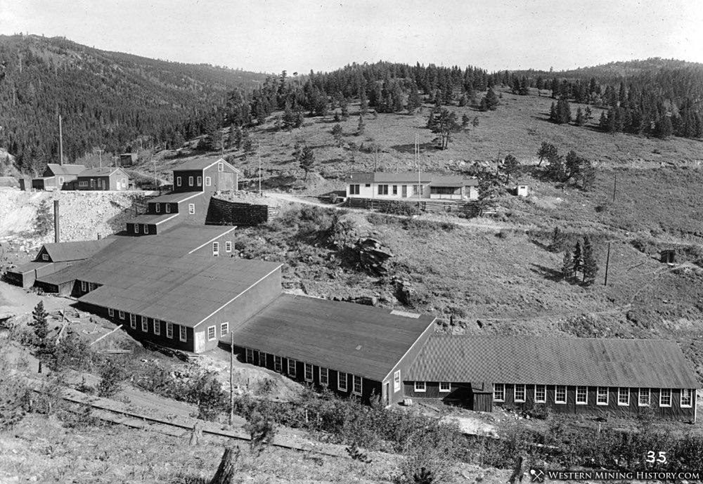 Mine buildings at Cardinal, Colorado