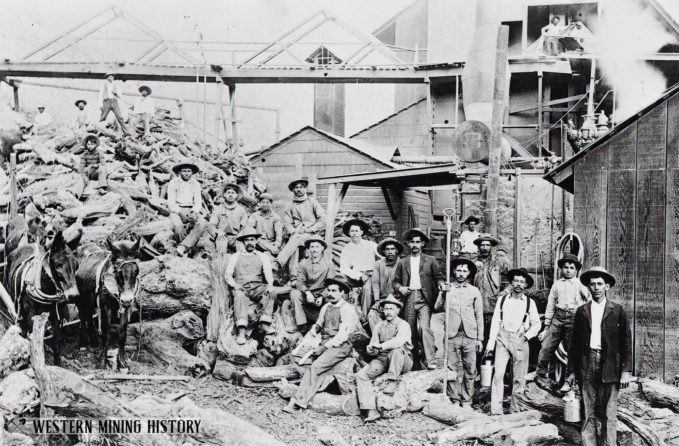 Mill workers at the King of Arizona mine ca. 1905