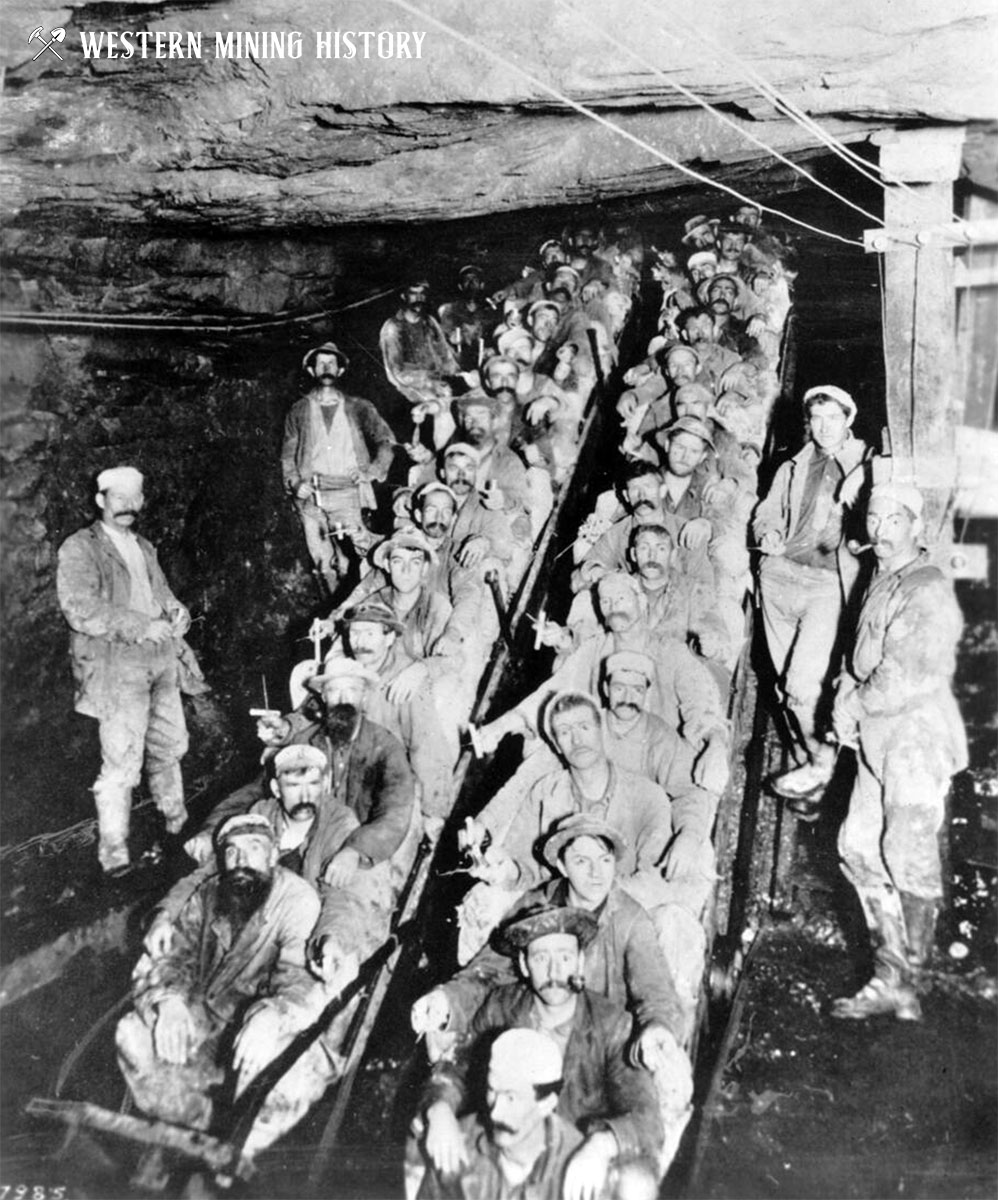 Miners descend into the Empire Mine early 1900s