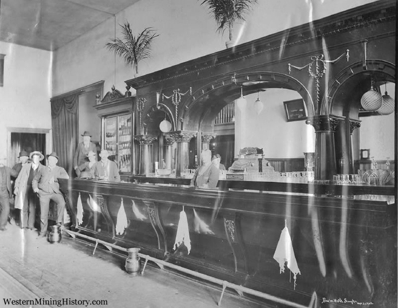 Bar of Sumpter Hotel, April 20, 1902