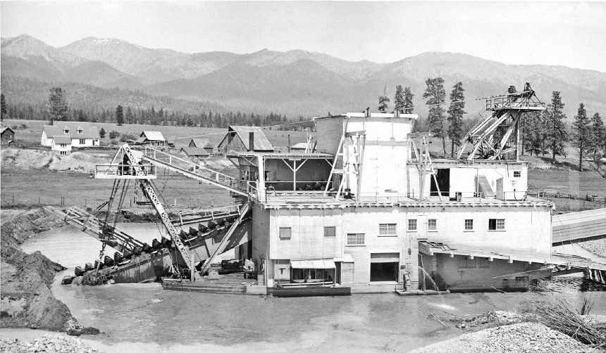 gold mine dredge skeleton creek