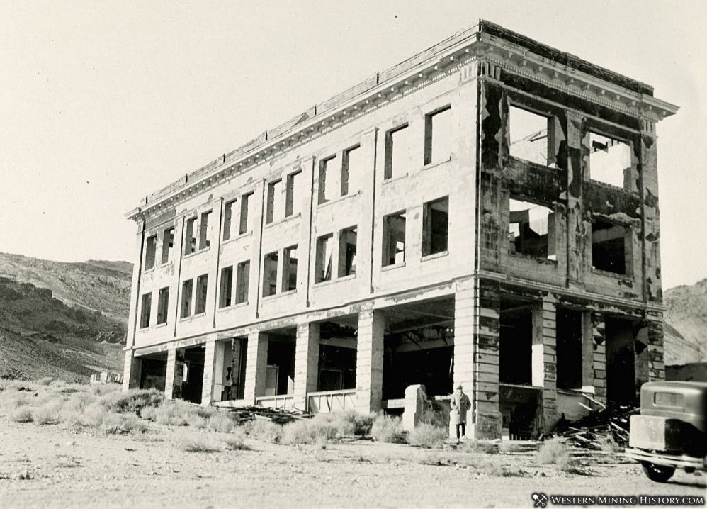 Ruin of the Cook Bank building, Rhyolite, Nevada 1923